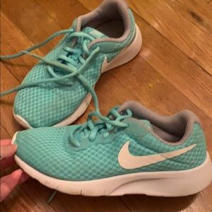 Girls Nike sneakers